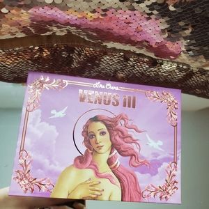 Lime crime venus lll eyeshadow palette